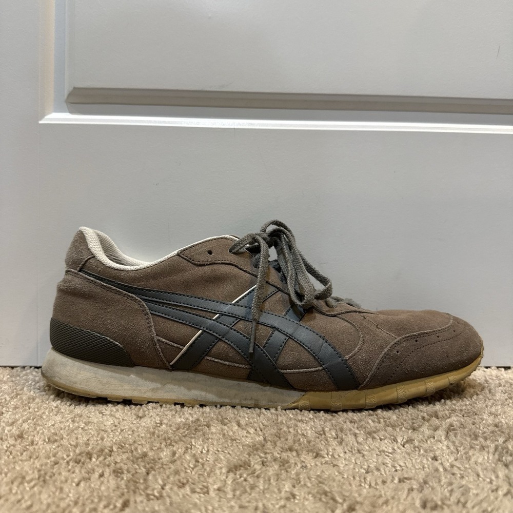 Onitsuka Tiger Mens Size 9.5 Brown Suede Low Top Running Walking Sneakers